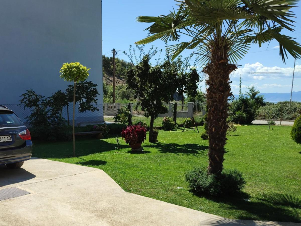 Apartments Three אוהריד מראה חיצוני תמונה