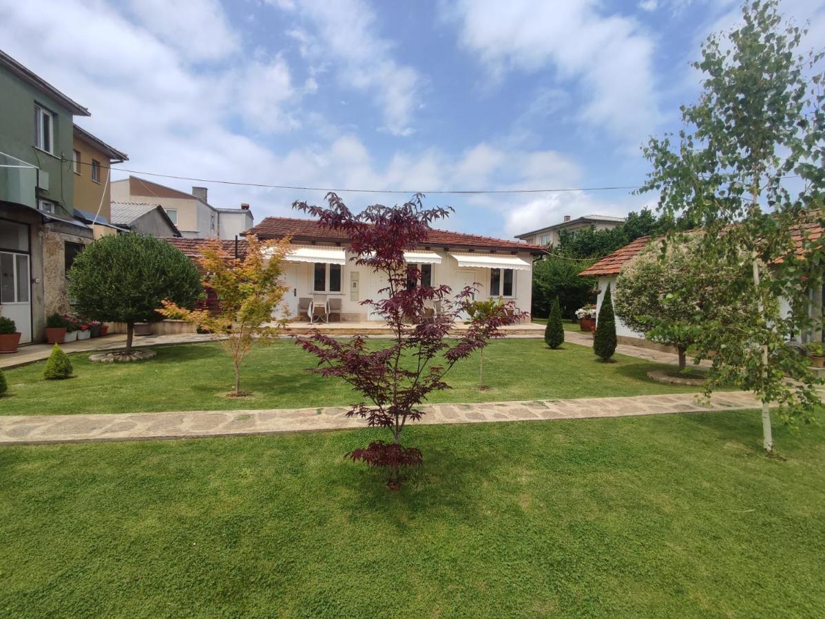 Apartments Three אוהריד מראה חיצוני תמונה