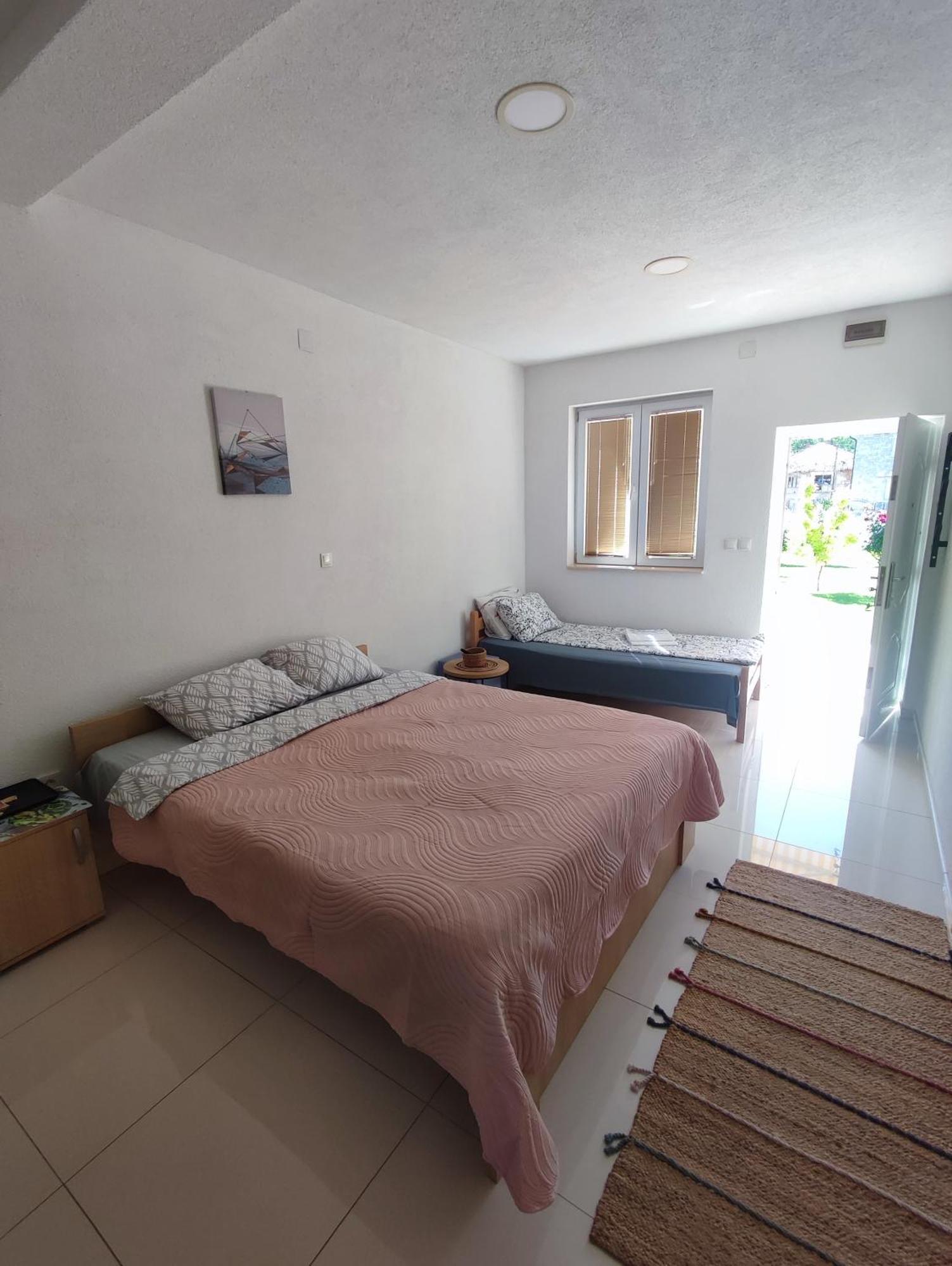 Apartments Three אוהריד מראה חיצוני תמונה